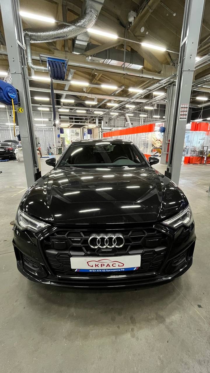 Audi A6 во время диагностики Audi A6 во время диагностики