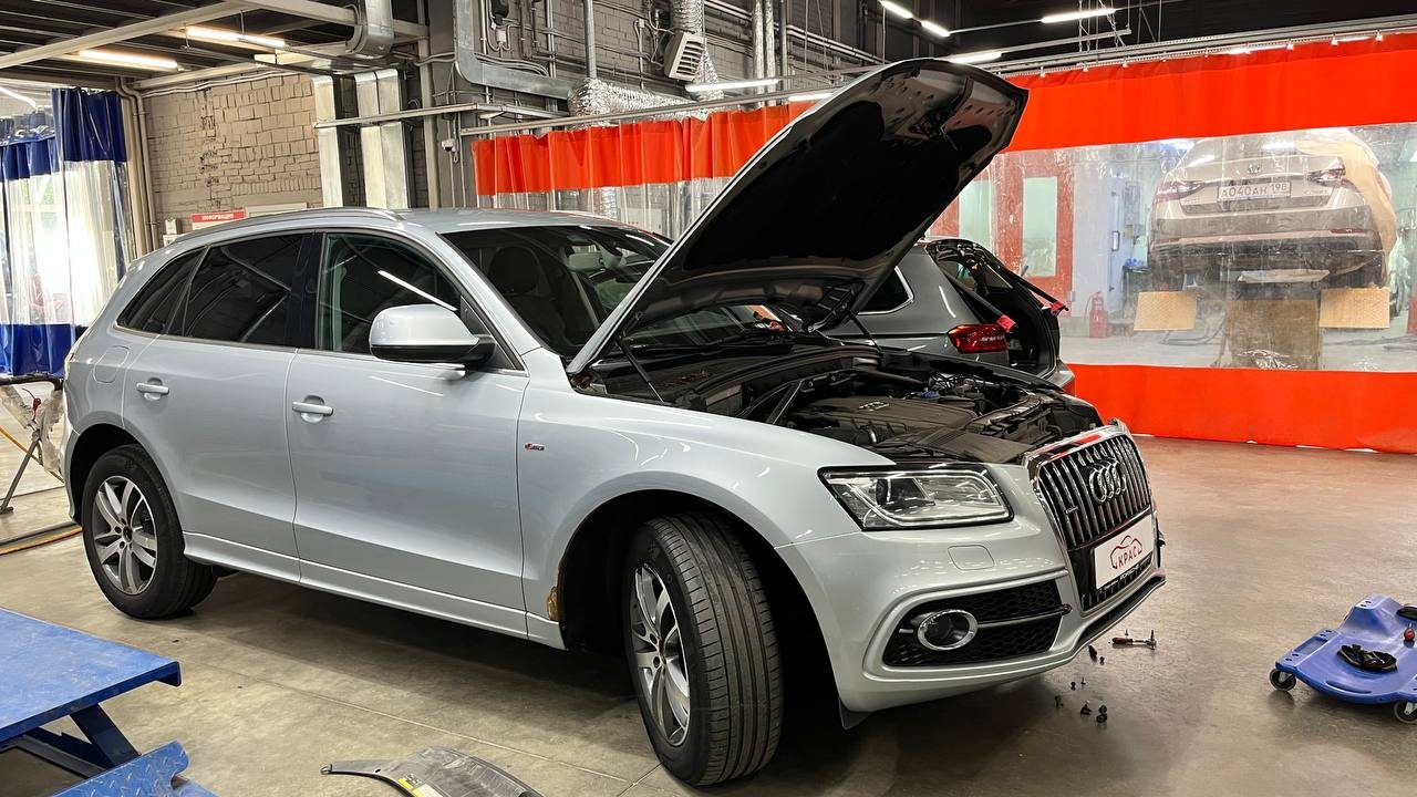 Audi Q5 на обслуживании трансмиссии Audi Q5 на обслуживании трансмиссии