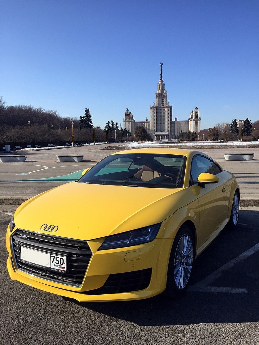 Audi TT в автоцентре КРАС Audi TT в автоцентре КРАС