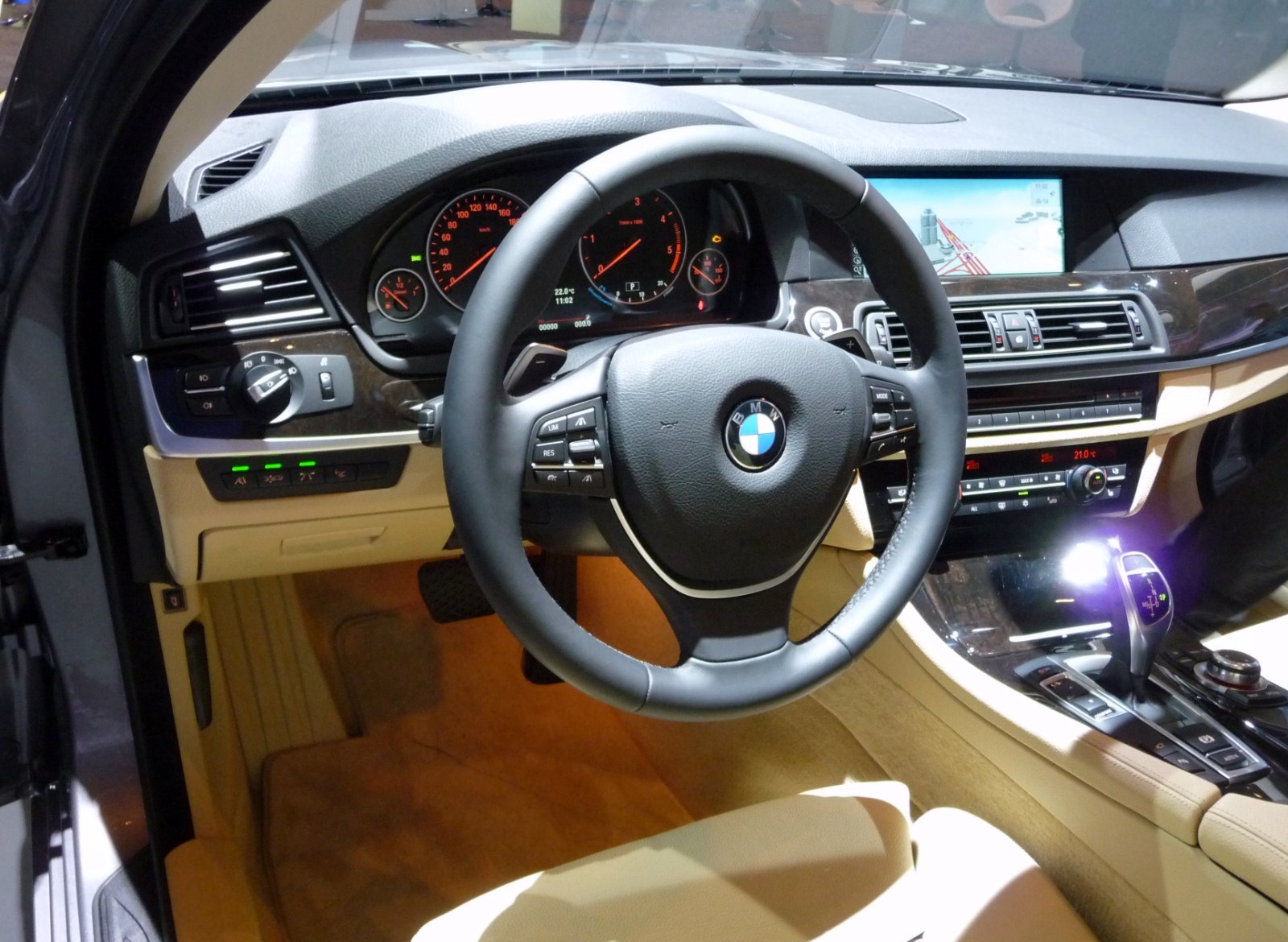 Сервисное меню CBS на приборной панели BMW Сервисное меню CBS на приборной панели BMW